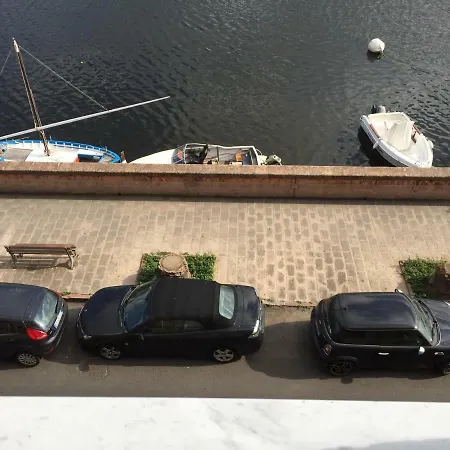 The House On The River Apartment Bosa