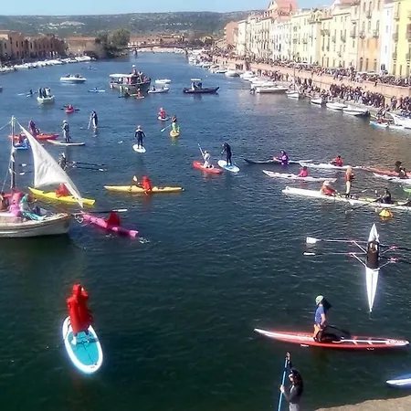 The House On The River بوسا